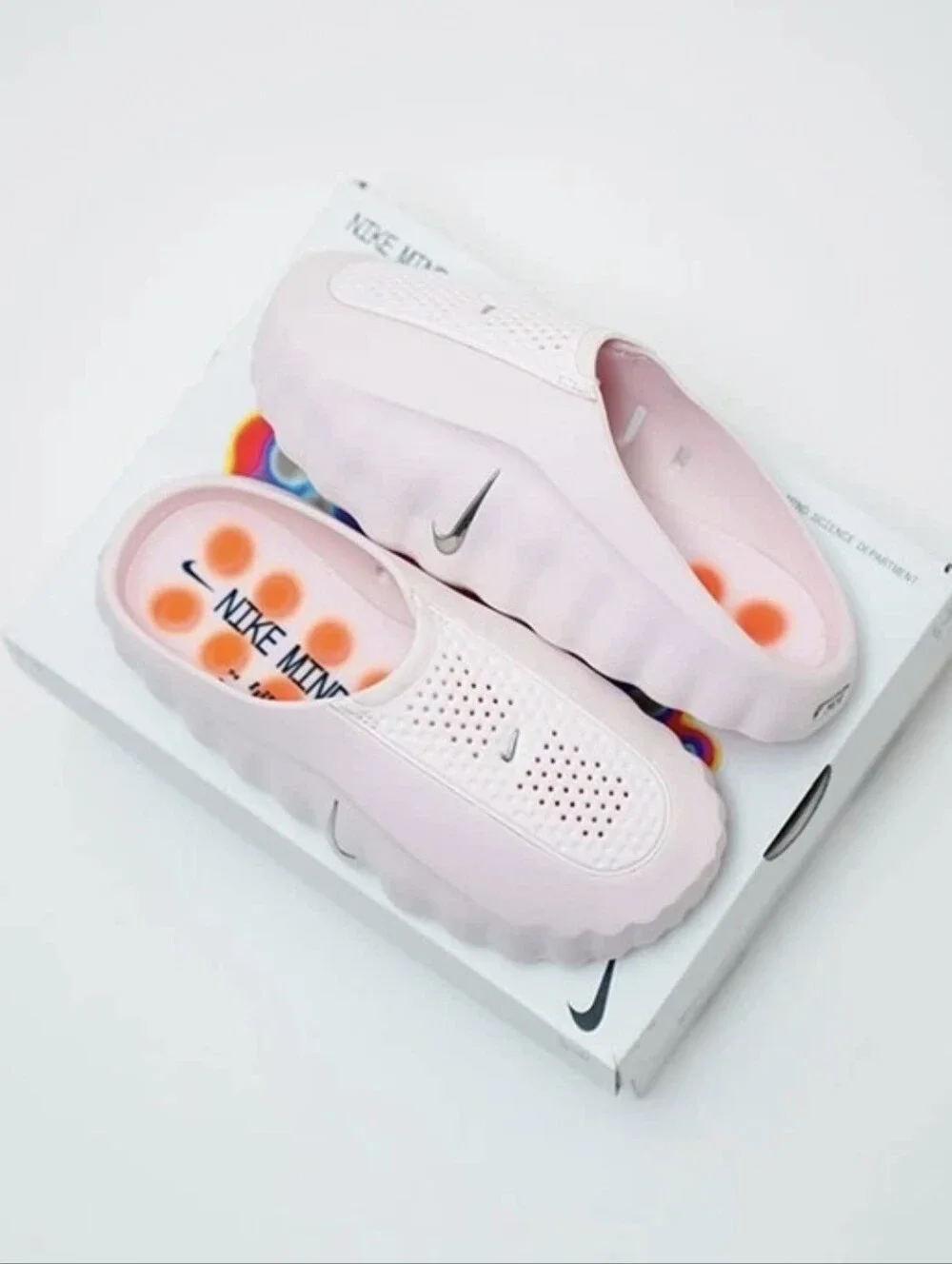 ***RUNS SMALL*** Women's Unisex Size 8 Nike Mind 001 Pink Pearl Slide Mule